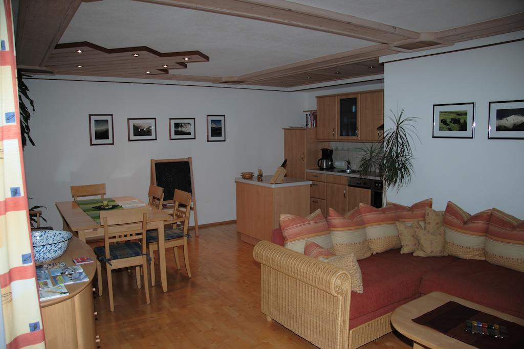 Appartement Am Waldrand à Mittersill Chambre photo
