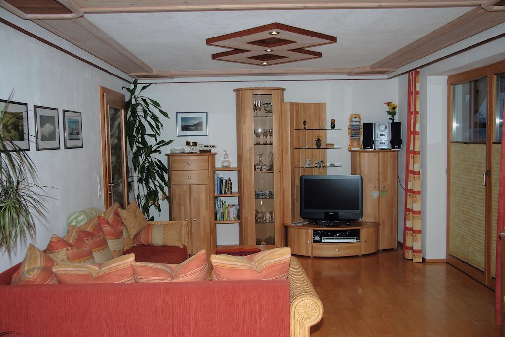 Appartement Am Waldrand à Mittersill Chambre photo